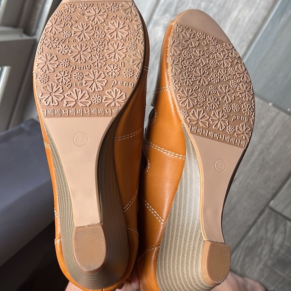 Charming Lady narrow booties open toe tan size 8.5 - Picture 3 of 3